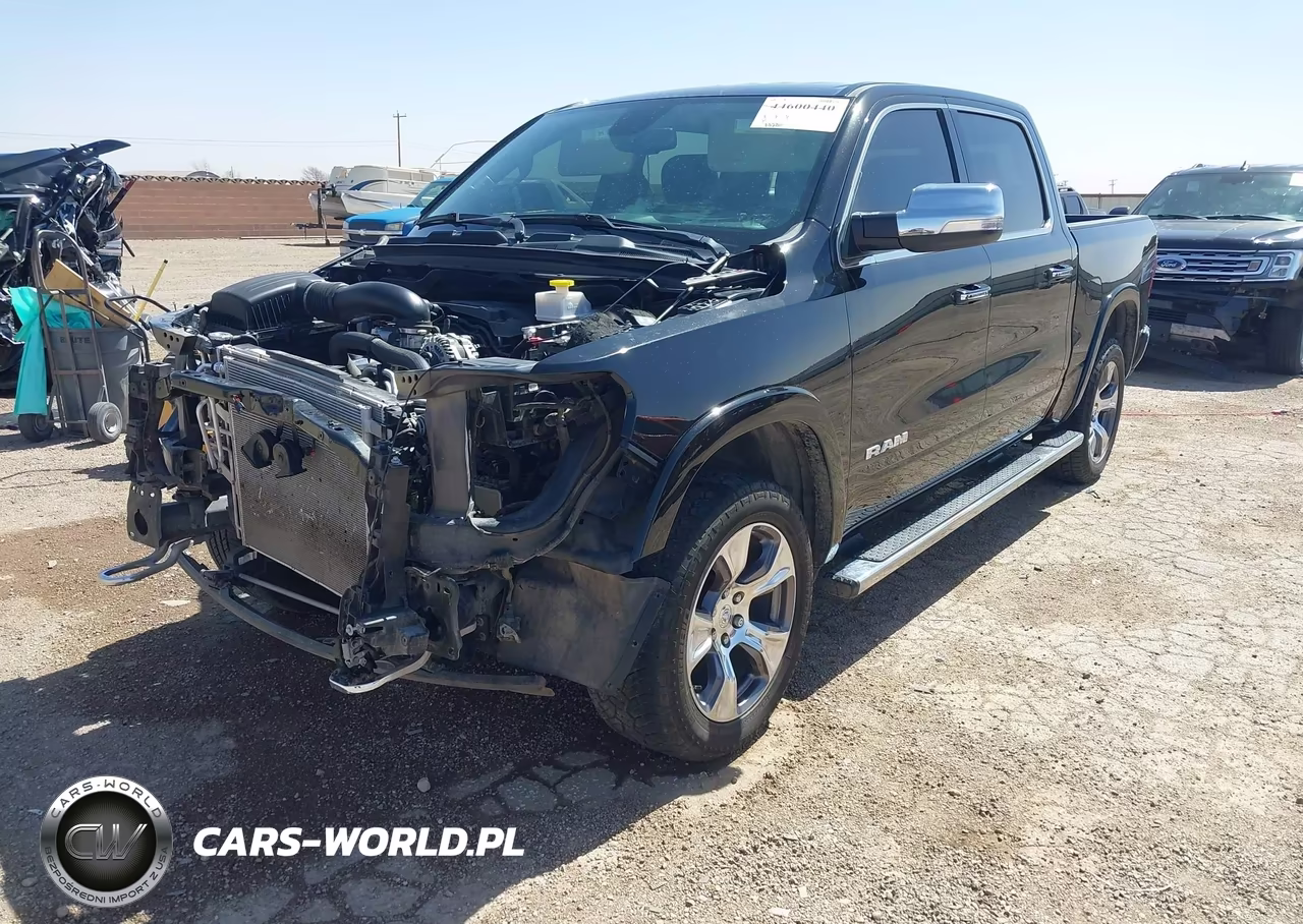 2020 Ram 1500 Laramie 4X4 5'7 Box VIN:1C6SRFJT8LN379032 - 2