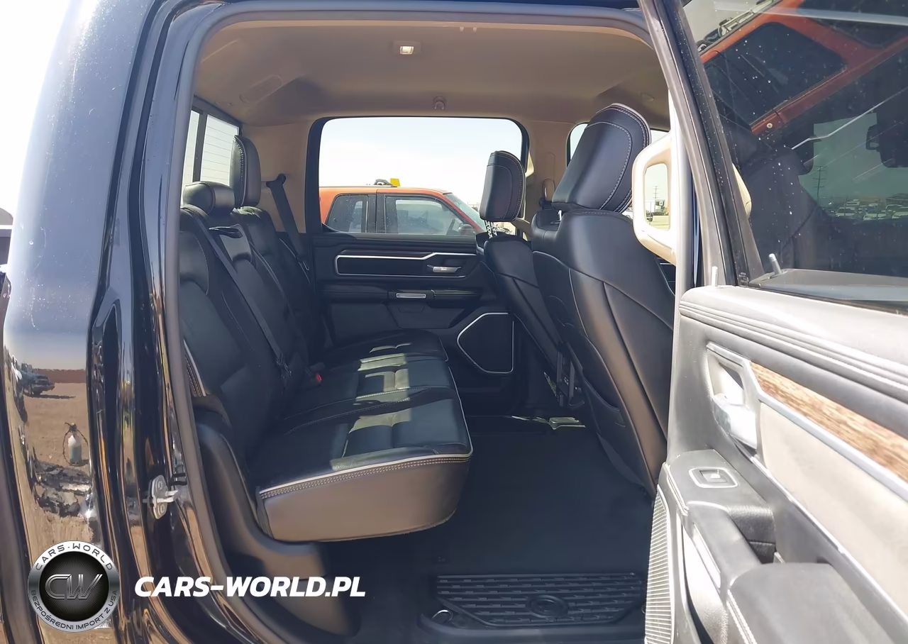 2020 Ram 1500 Laramie 4X4 5'7 Box VIN:1C6SRFJT8LN379032 - 8
