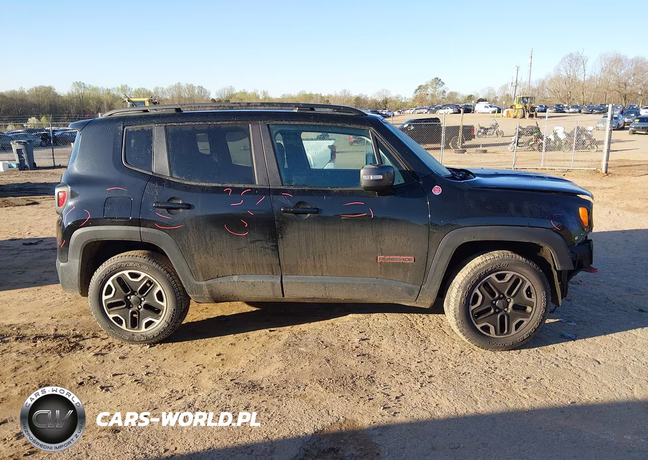 2016 Jeep Renegade Trailhawk VIN:ZACCJBCT6GPE19731 - 13