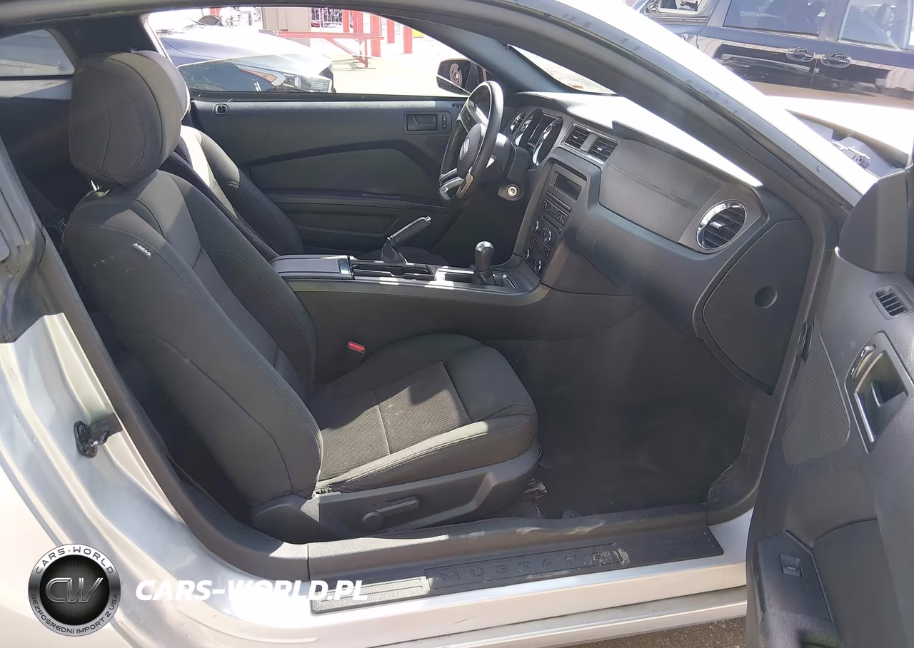 2014 Ford Mustang V6 VIN:1ZVBP8AM0E5278120 - 5