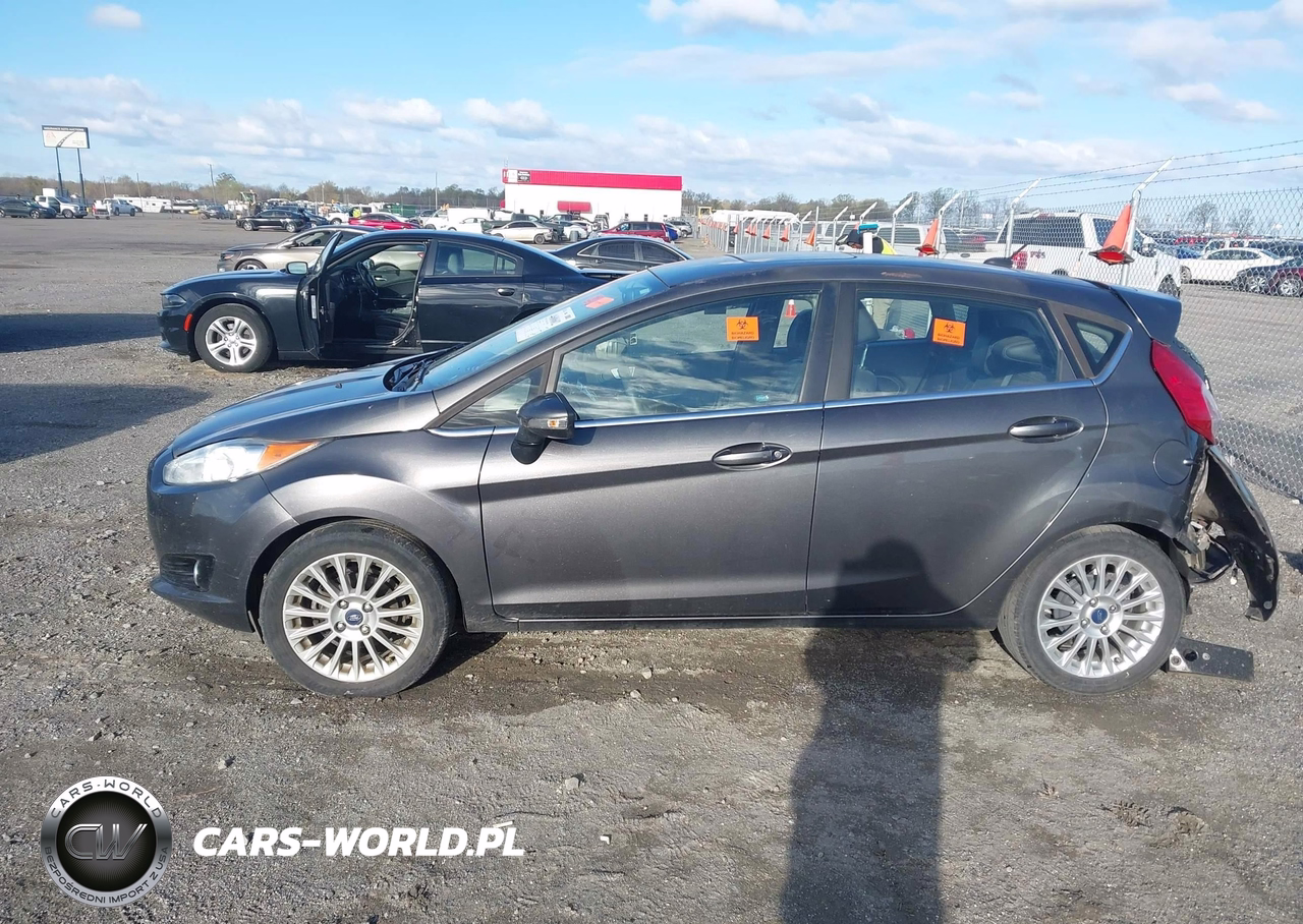 2015 Ford Fiesta Titanium VIN:3FADP4FJ2FM121113 - 15