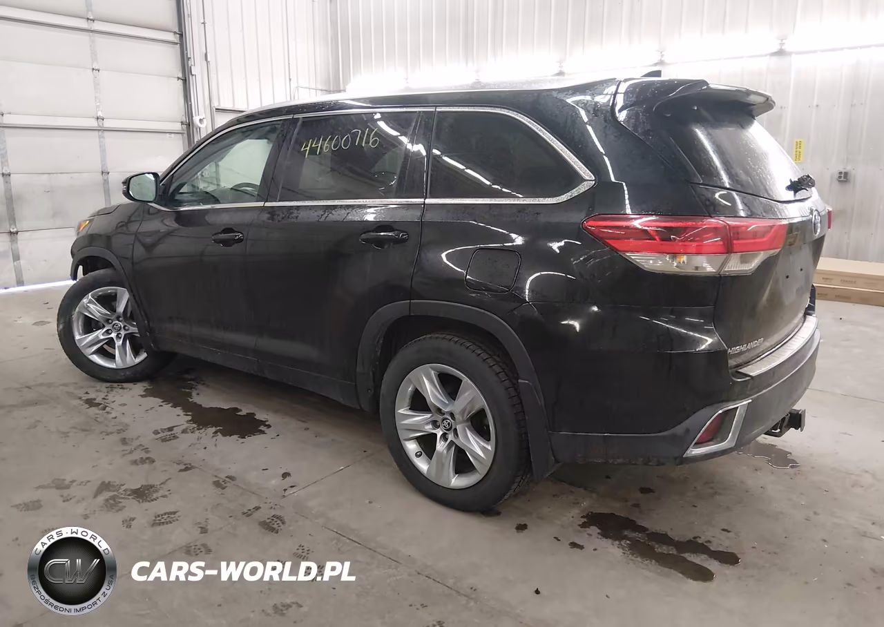 2018 Toyota Highlander Limited VIN:5TDDZRFH4JS497092 - 3