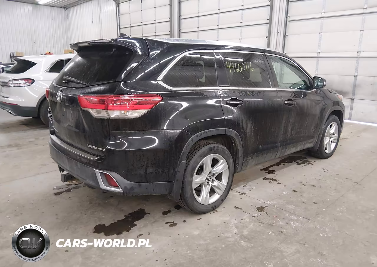 2018 Toyota Highlander Limited VIN:5TDDZRFH4JS497092 - 4