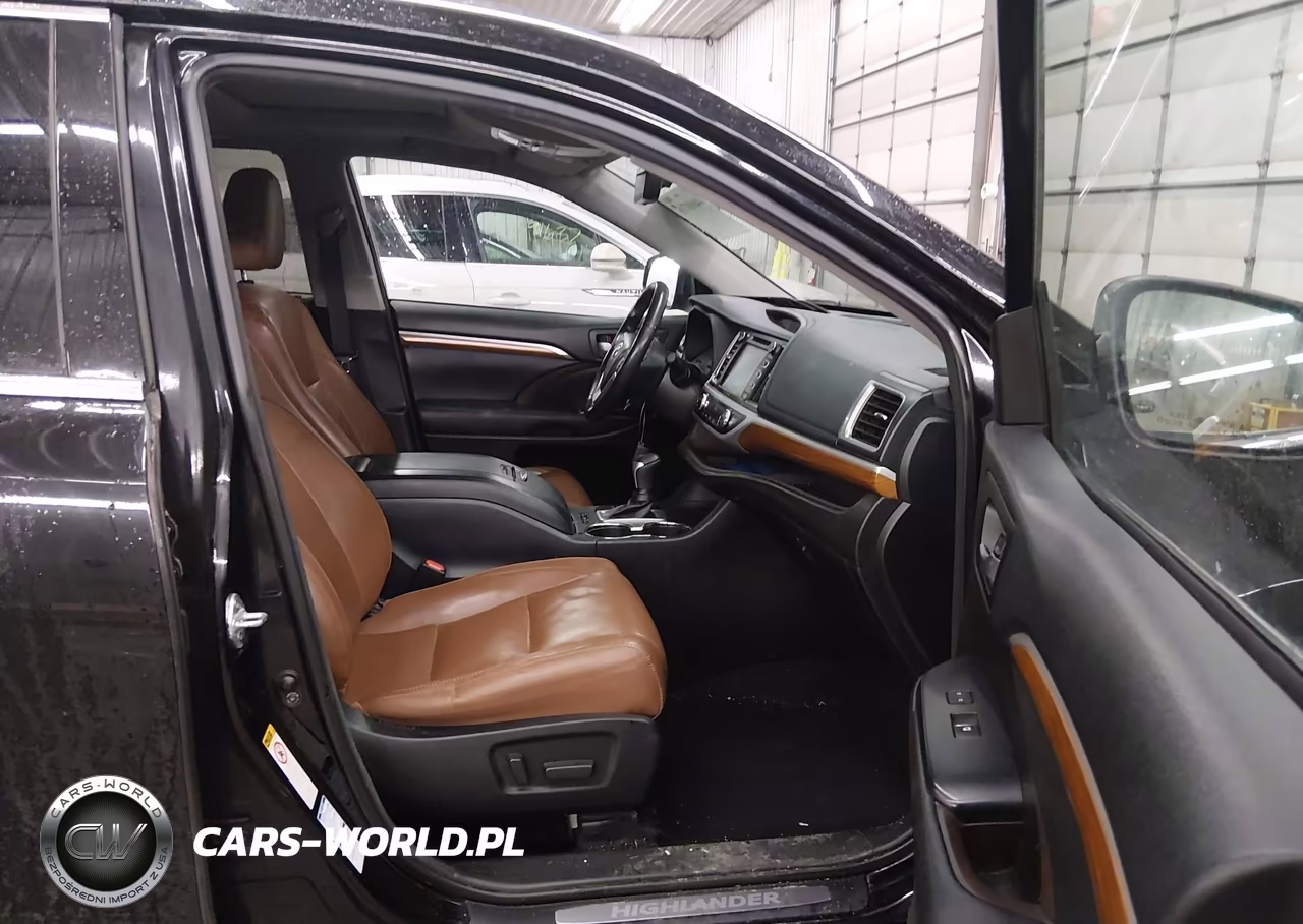 2018 Toyota Highlander Limited VIN:5TDDZRFH4JS497092 - 5