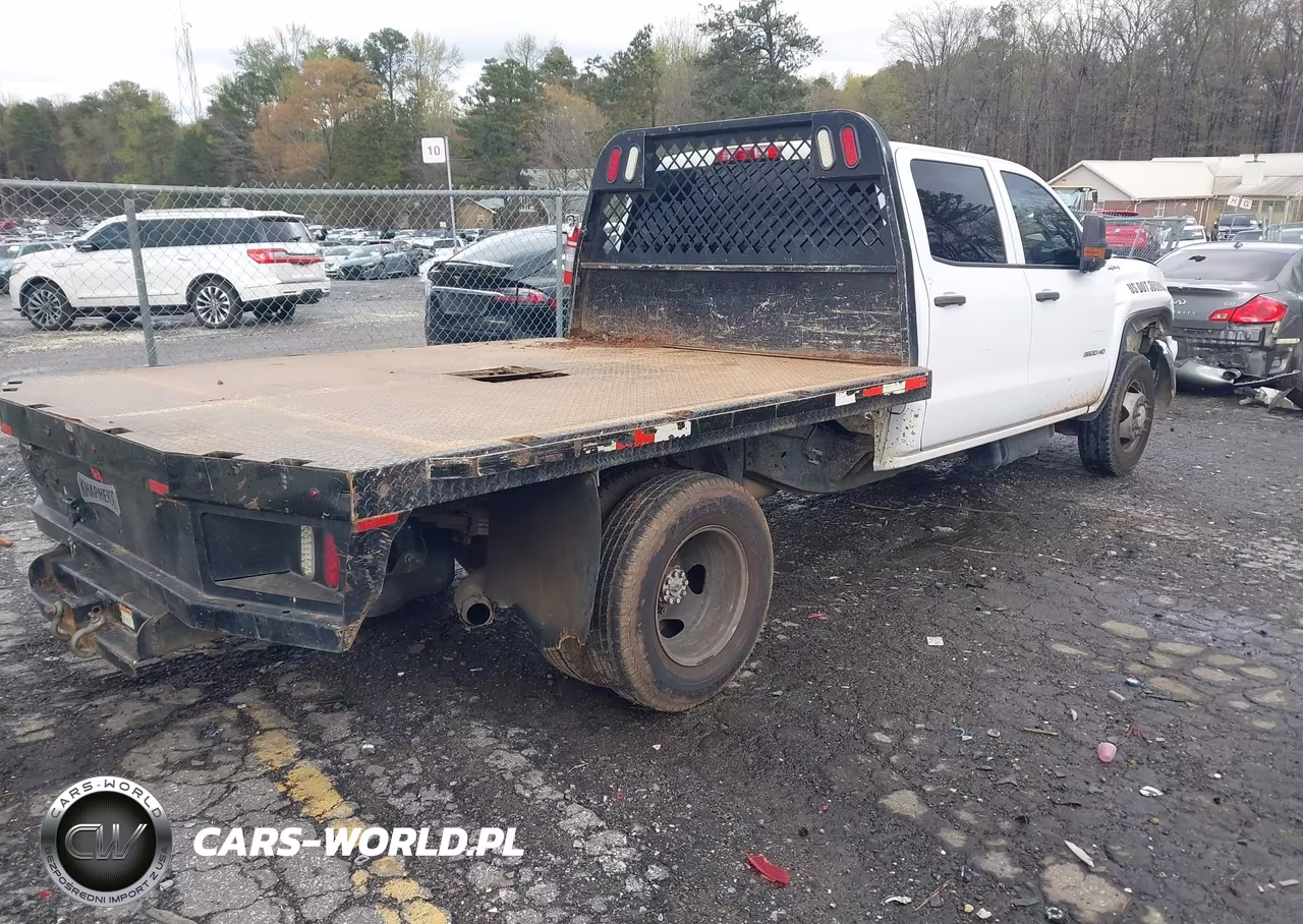 2016 GMC Sierra 3500Hd Chassis VIN:1GD42VC81GF286986 - 4