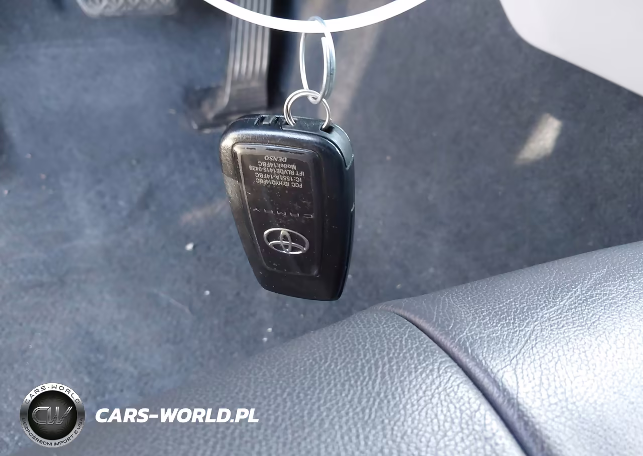 2018 Toyota Camry Xle V6 VIN:4T1BZ1HK1JU005840 - 11