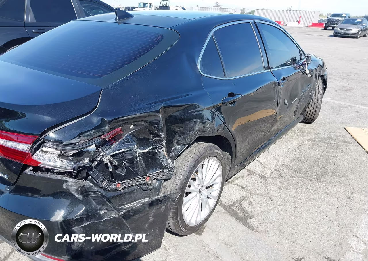 2018 Toyota Camry Xle V6 VIN:4T1BZ1HK1JU005840 - 6