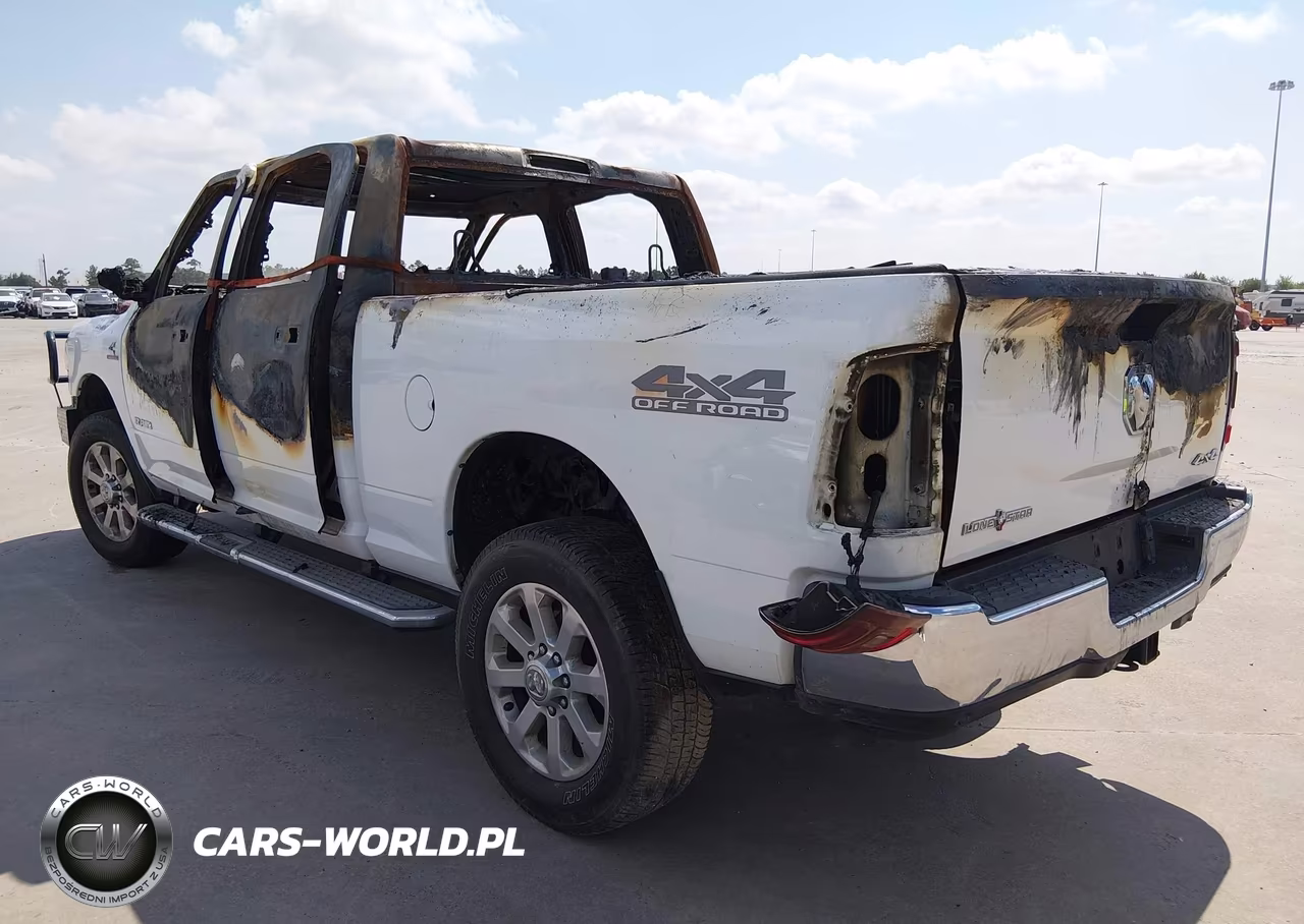 2019 Ram 2500 Lone Star 4X4 6'4 Box VIN:3C6UR5DL7KG545398 - 3