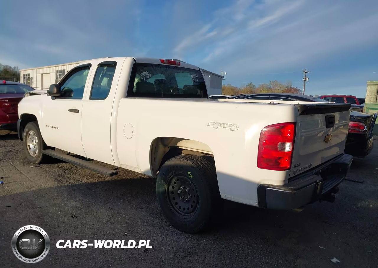 2012 Chevrolet Silverado 1500 Work Truck VIN:1GCRKPE71CZ310755 - 3