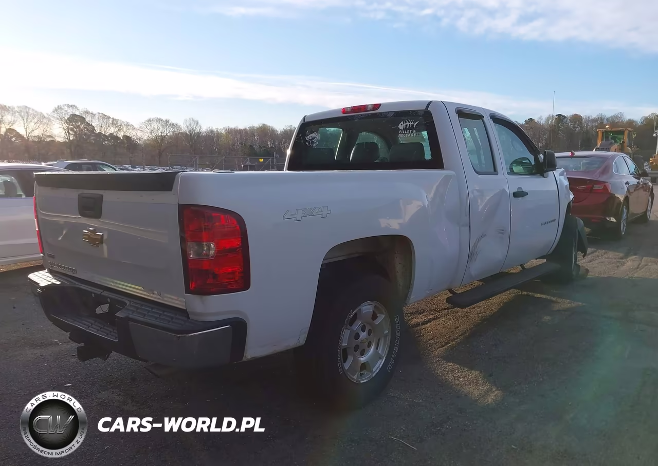 2012 Chevrolet Silverado 1500 Work Truck VIN:1GCRKPE71CZ310755 - 4