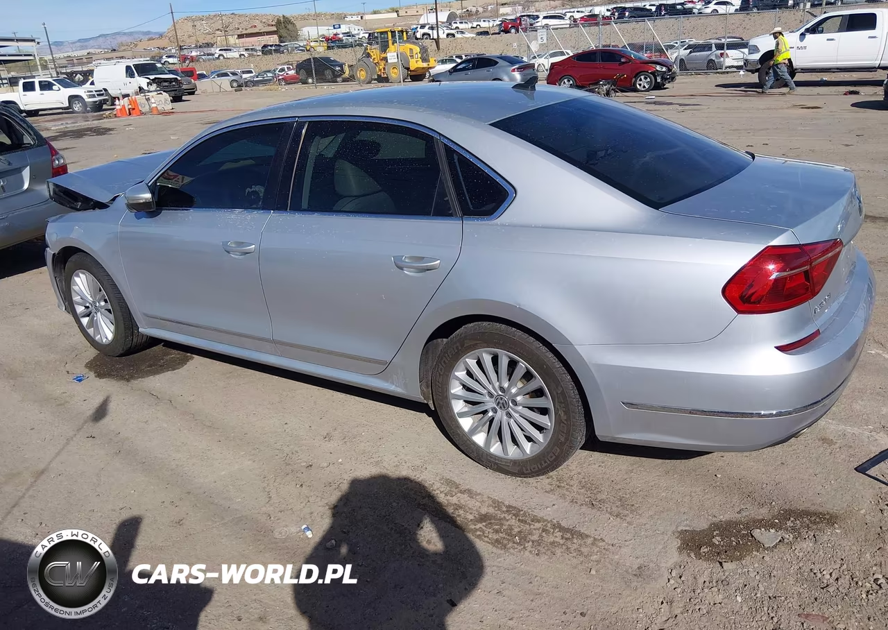 2016 Volkswagen Passat 1.8T Se VIN:1VWBT7A34GC042808 - 3