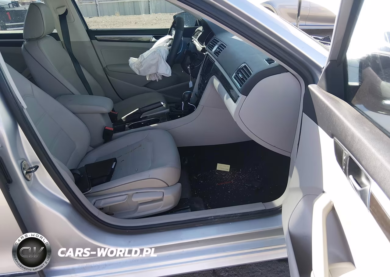 2016 Volkswagen Passat 1.8T Se VIN:1VWBT7A34GC042808 - 5
