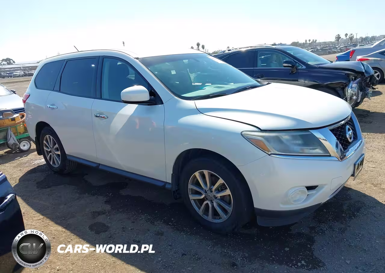 2015 Nissan Pathfinder S