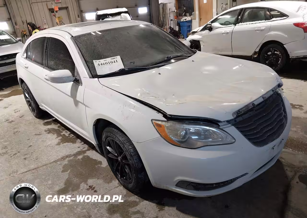 2014 Chrysler 200 Touring