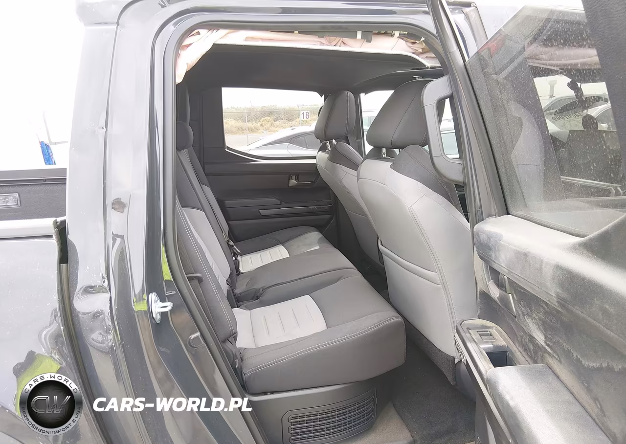 2025 Toyota Tacoma Hybrid Trd Off Road VIN:3TYLC5LNXST045394 - 8