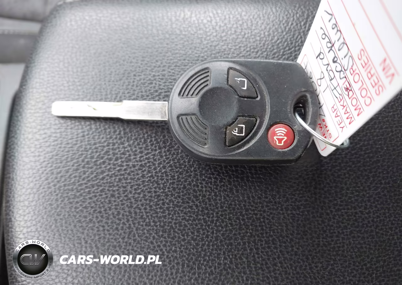 2018 Ford Escape S VIN:1FMCU0F79JUA48446 - 11
