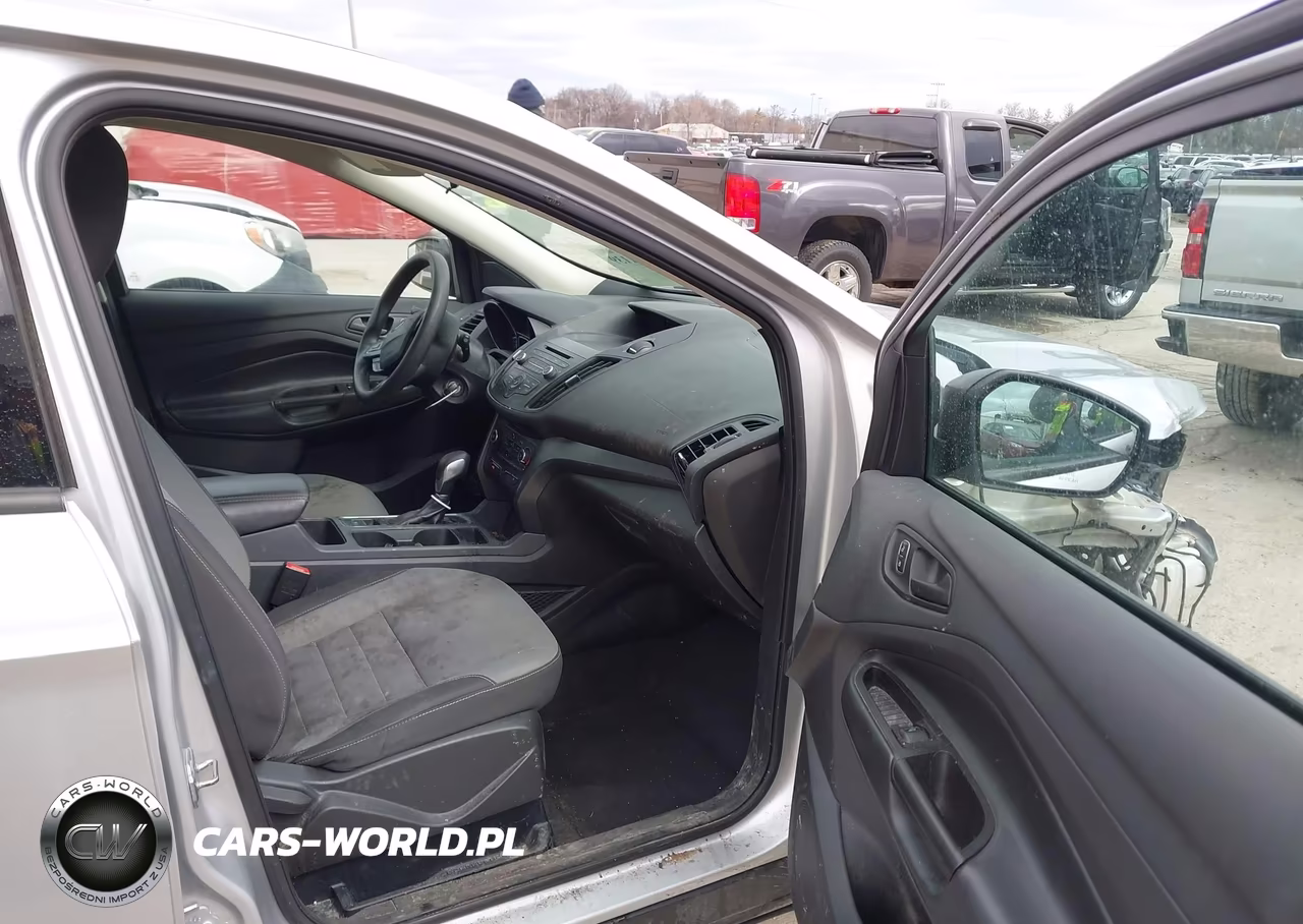 2018 Ford Escape S VIN:1FMCU0F79JUA48446 - 5