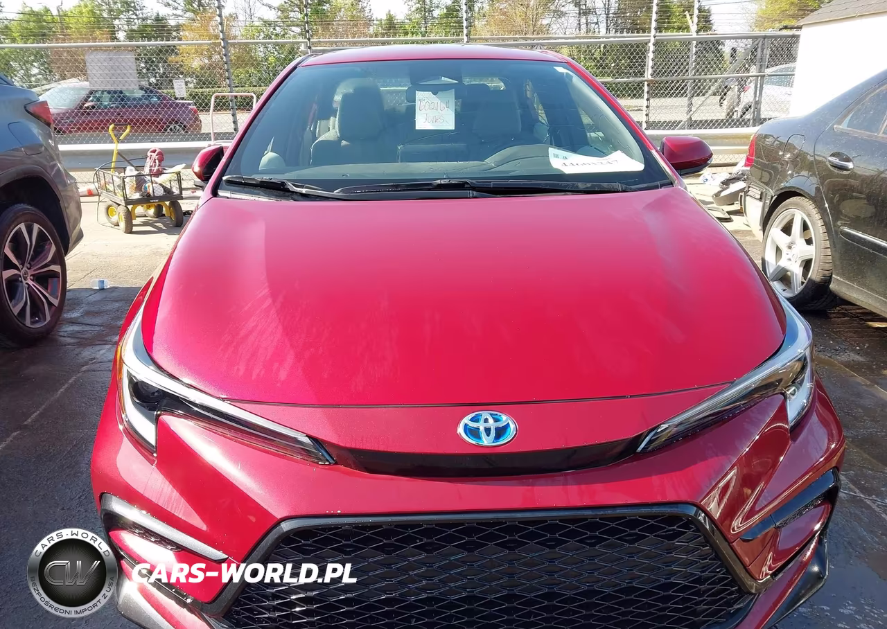 2025 Toyota Corolla Hybrid Se VIN:JTDBCMFEXS3075493 - 13