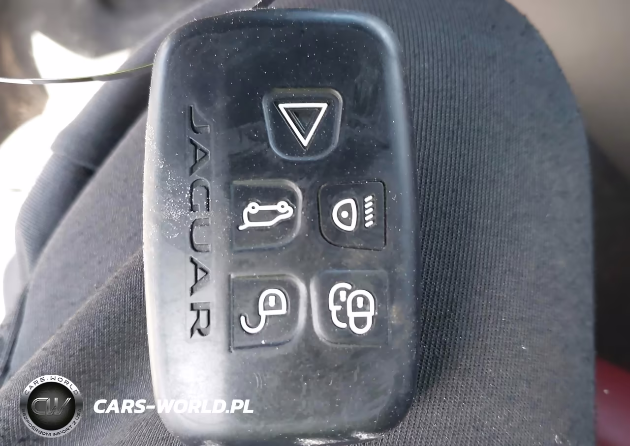 2014 Jaguar F-Type V8 S VIN:SAJWA6GL2EMK08683 - 11