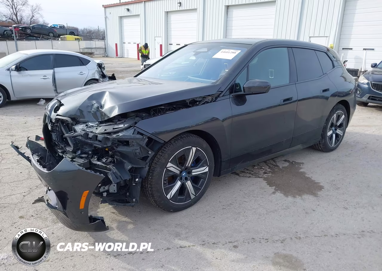 2022 BMW Ix xDrive50 VIN:WB523CF07NCK73589 - 2