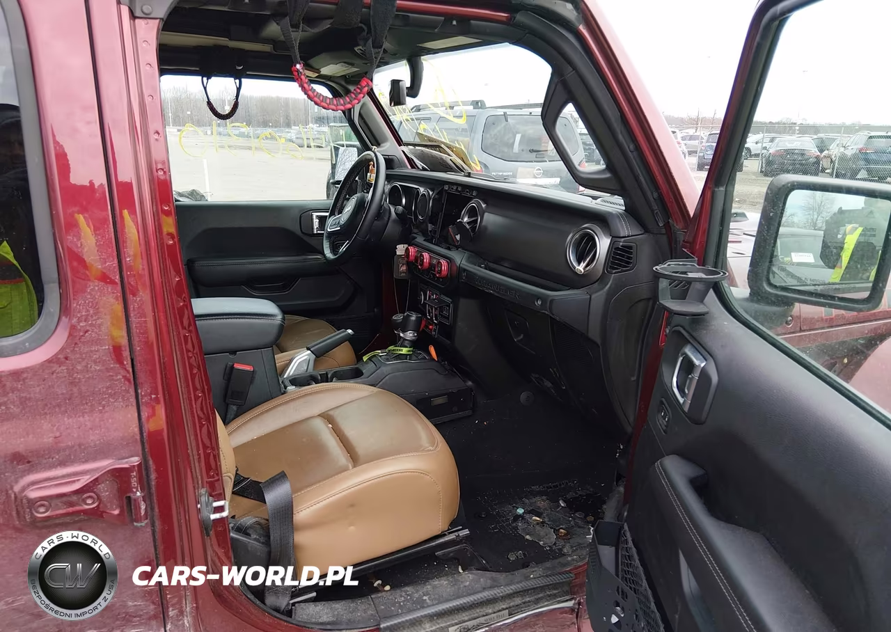 2021 Jeep Wrangler Unlimited Rubicon 4X4 VIN:1C4HJXFG5MW711614 - 5