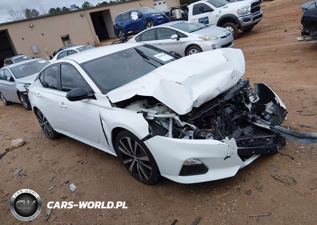 2022 Nissan Altima Sr Fwd