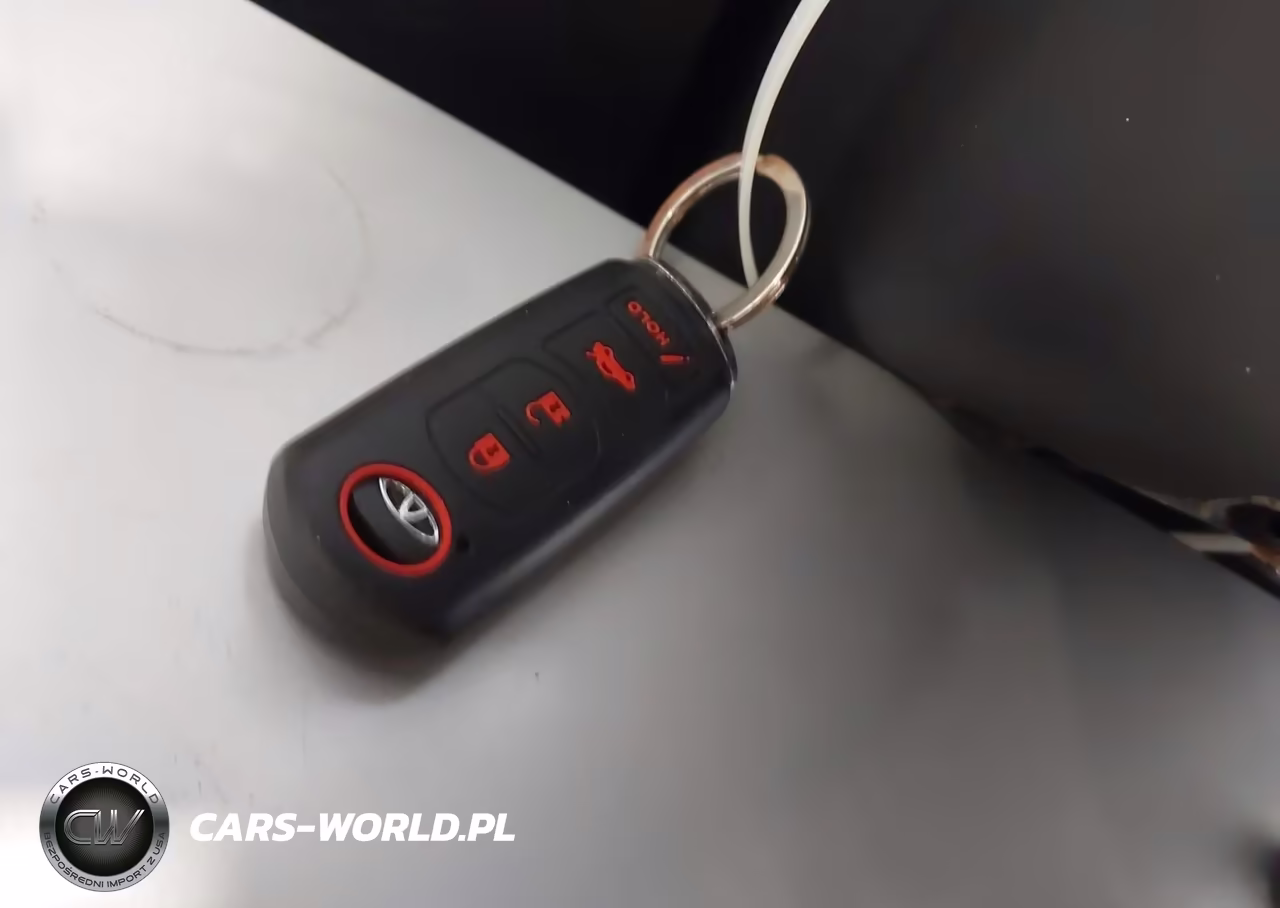 2017 Toyota Yaris Ia VIN:3MYDLBYV3HY194613 - 11