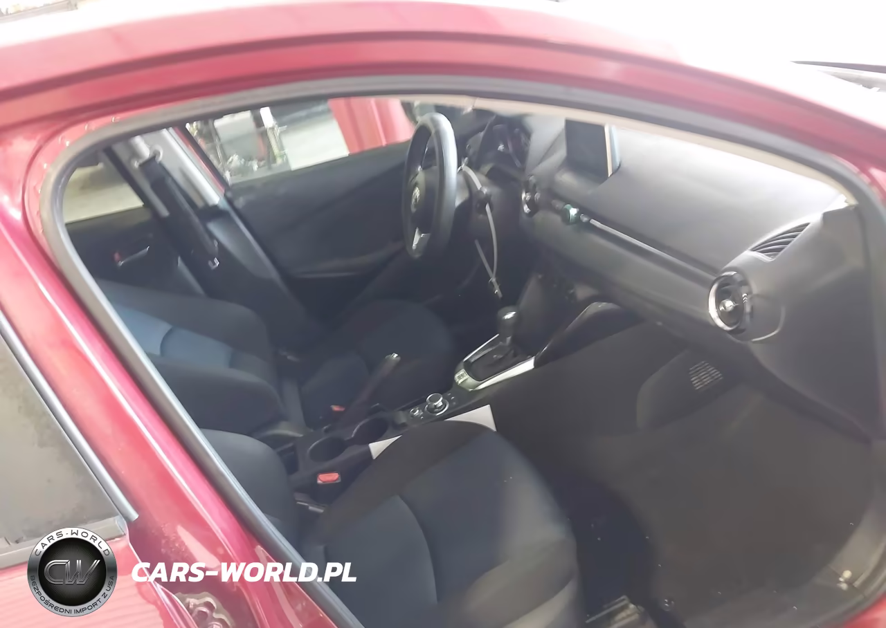 2017 Toyota Yaris Ia VIN:3MYDLBYV3HY194613 - 5