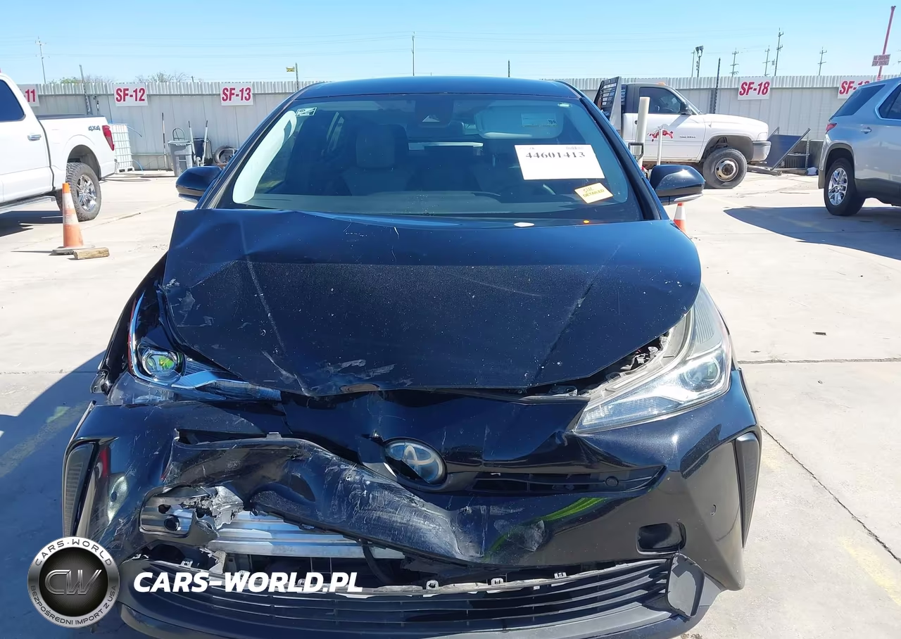 2019 Toyota Prius Le VIN:JTDKARFU5K3077310 - 12