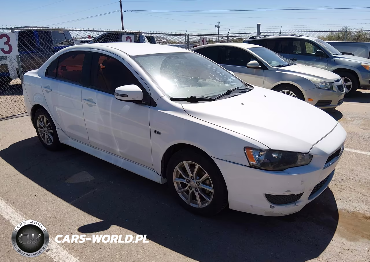 2015 Mitsubishi Lancer Es – zdjęcie 1 z 12
