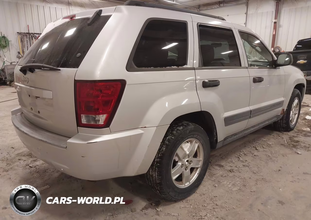 2006 Jeep Grand Cherokee Laredo VIN:1J4HR48N36C250981 - 4