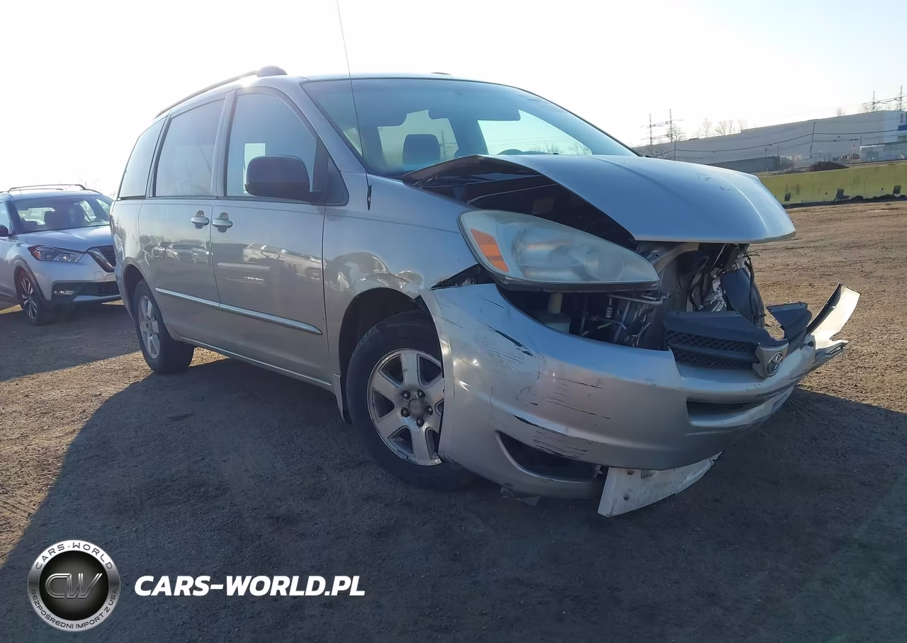 2005 Toyota Sienna Le