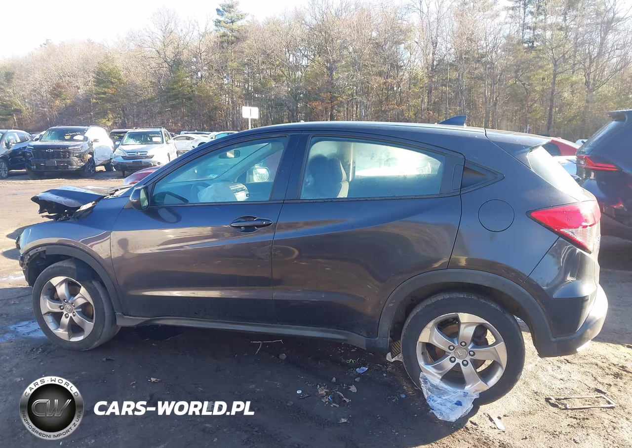 2018 Honda Hr-V Lx VIN:3CZRU6H3XJG704307 - 14