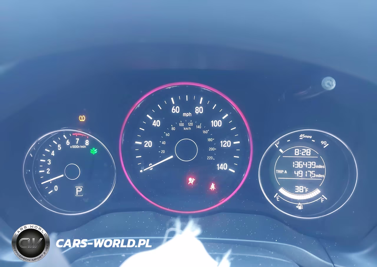 2018 Honda Hr-V Lx VIN:3CZRU6H3XJG704307 - 6