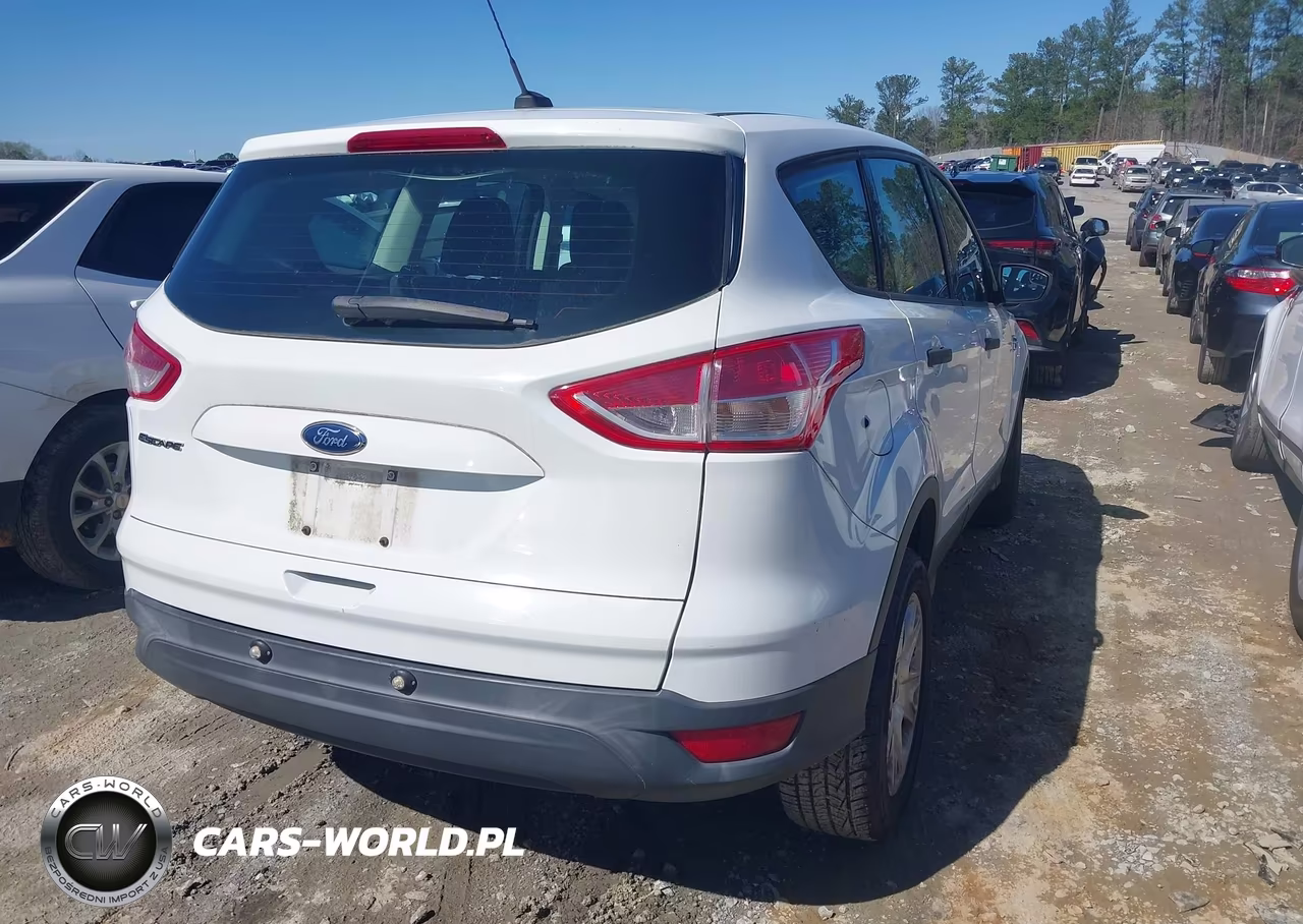 2013 Ford Escape S VIN:1FMCU0F71DUB09521 - 4