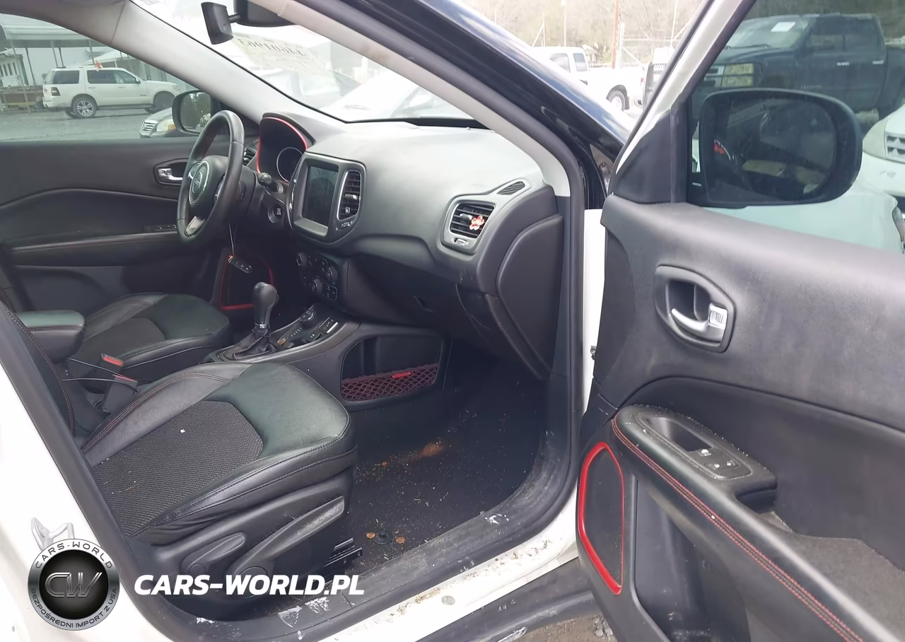 2021 Jeep Compass Trailhawk 4X4 VIN:3C4NJDDB5MT512061 - 5