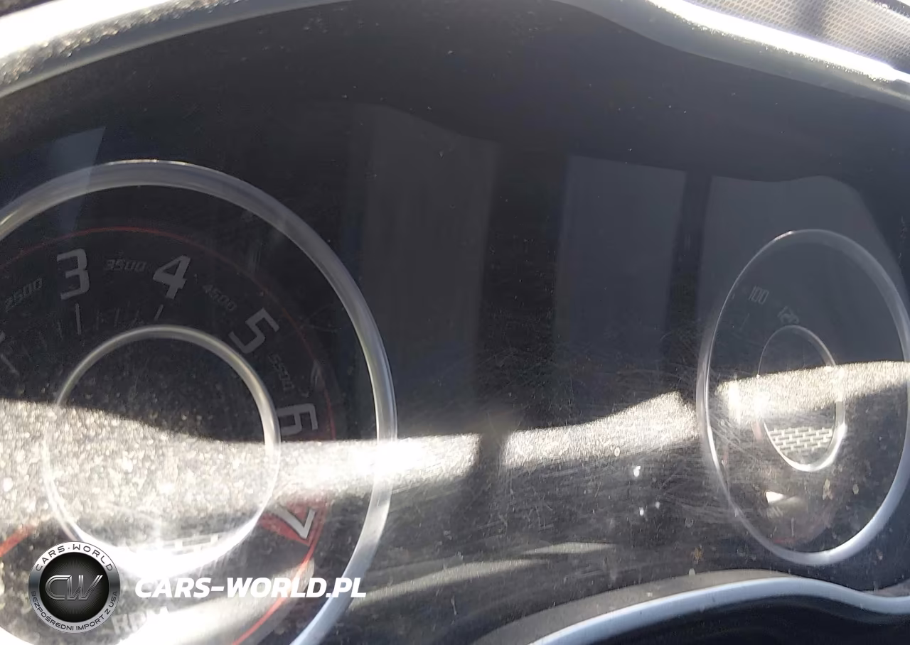 2015 Dodge Challenger Srt 392 VIN:2C3CDZDJXFH720228 - 14
