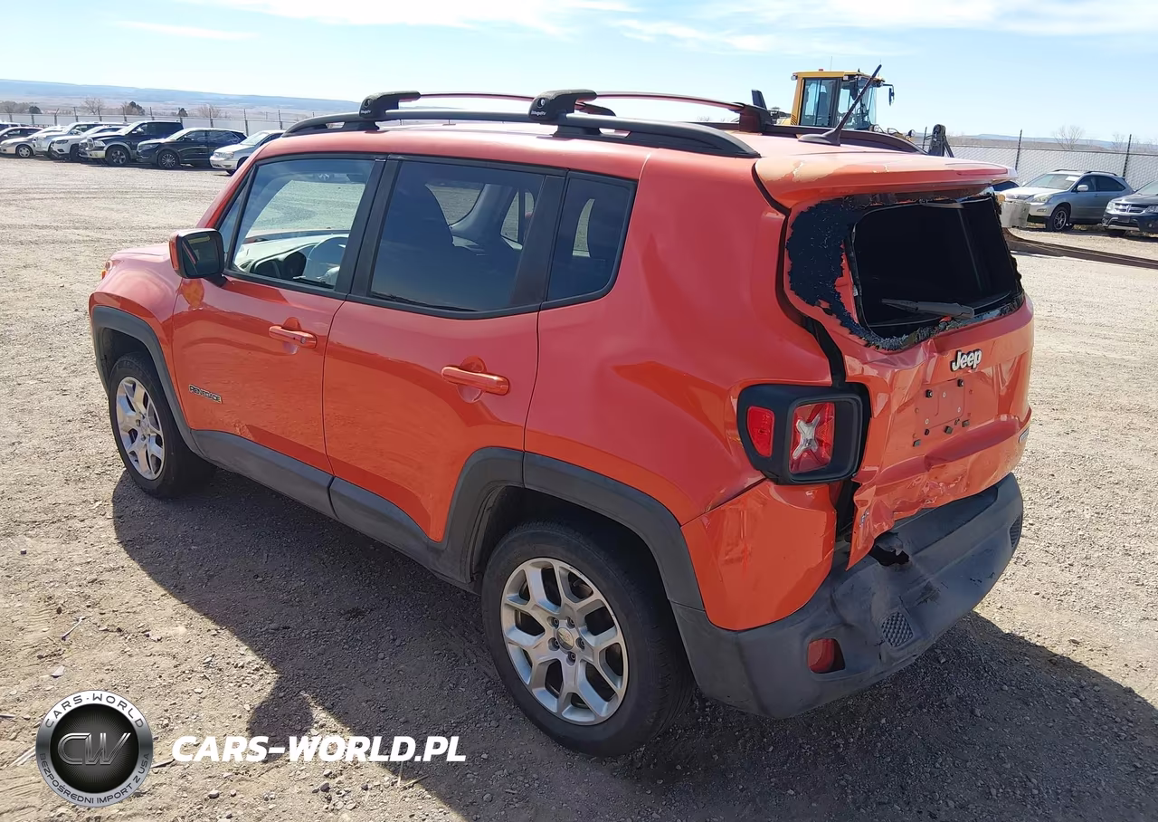 2015 Jeep Renegade Latitude VIN:ZACCJBBT1FPC03155 - 3