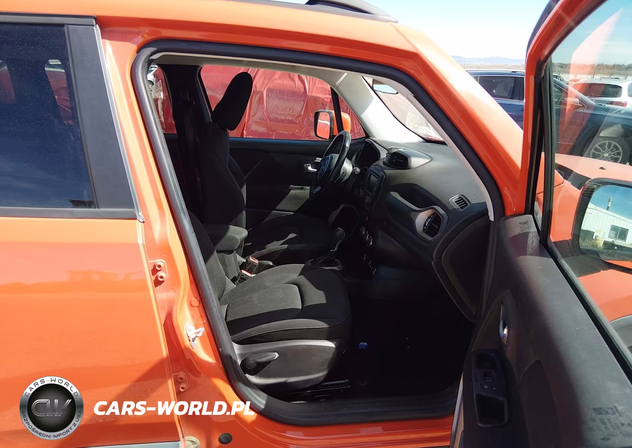 2015 Jeep Renegade Latitude VIN:ZACCJBBT1FPC03155 - 5