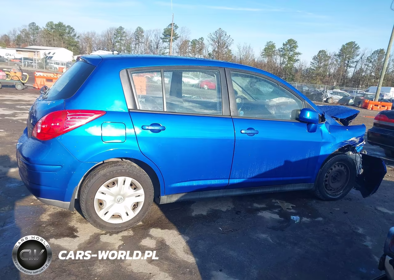 2010 Nissan Versa 1.8S VIN:3N1BC1CP3AL366671 - 12