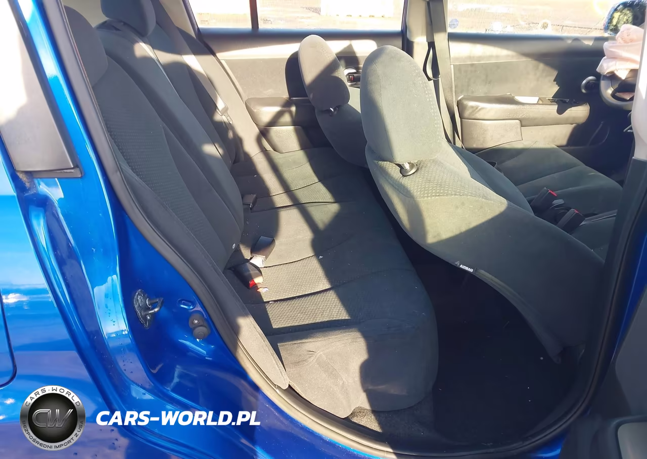 2010 Nissan Versa 1.8S VIN:3N1BC1CP3AL366671 - 8
