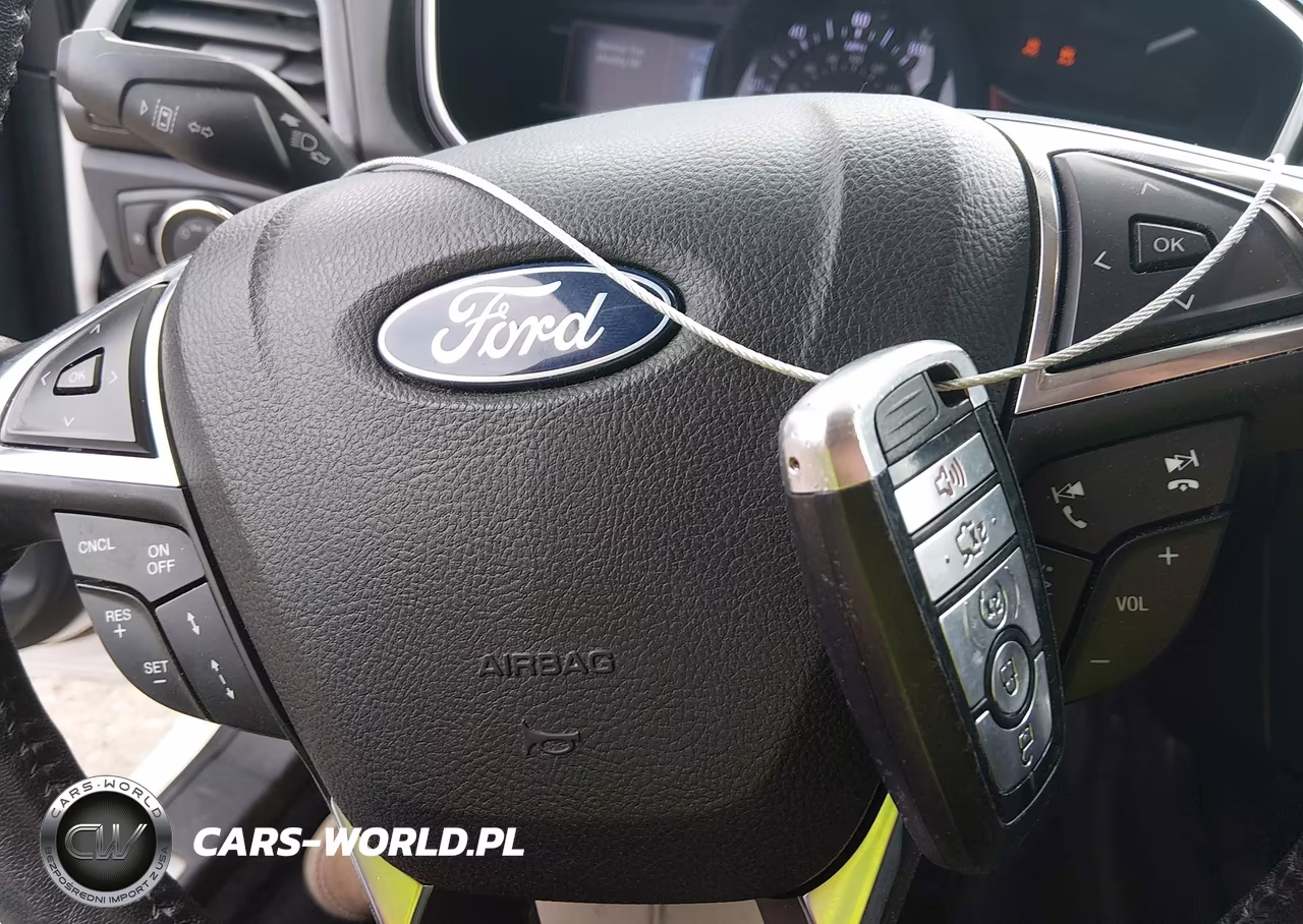 2020 Ford Fusion Plug-In Hybrid Titanium VIN:3FA6P0SU2LR218084 - 11