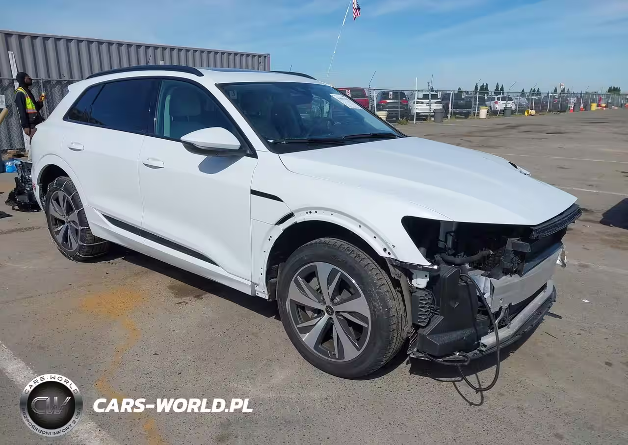 2024 Audi Q8 E-Tron Premium Quattro