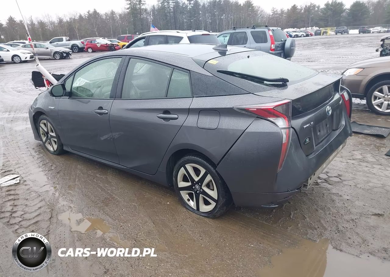 2016 Toyota Prius Three Touring VIN:JTDKARFU3G3511697 - 3