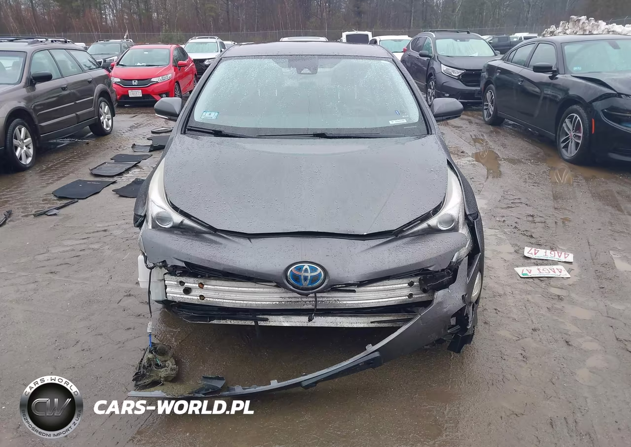 2016 Toyota Prius Three Touring VIN:JTDKARFU3G3511697 - 6