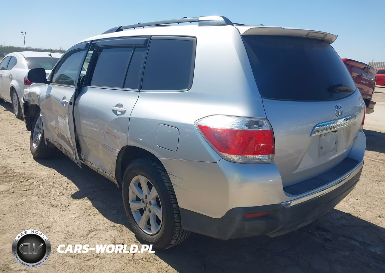 2013 Toyota Highlander Se V6 VIN:5TDBK3EH3DS234980 - 3