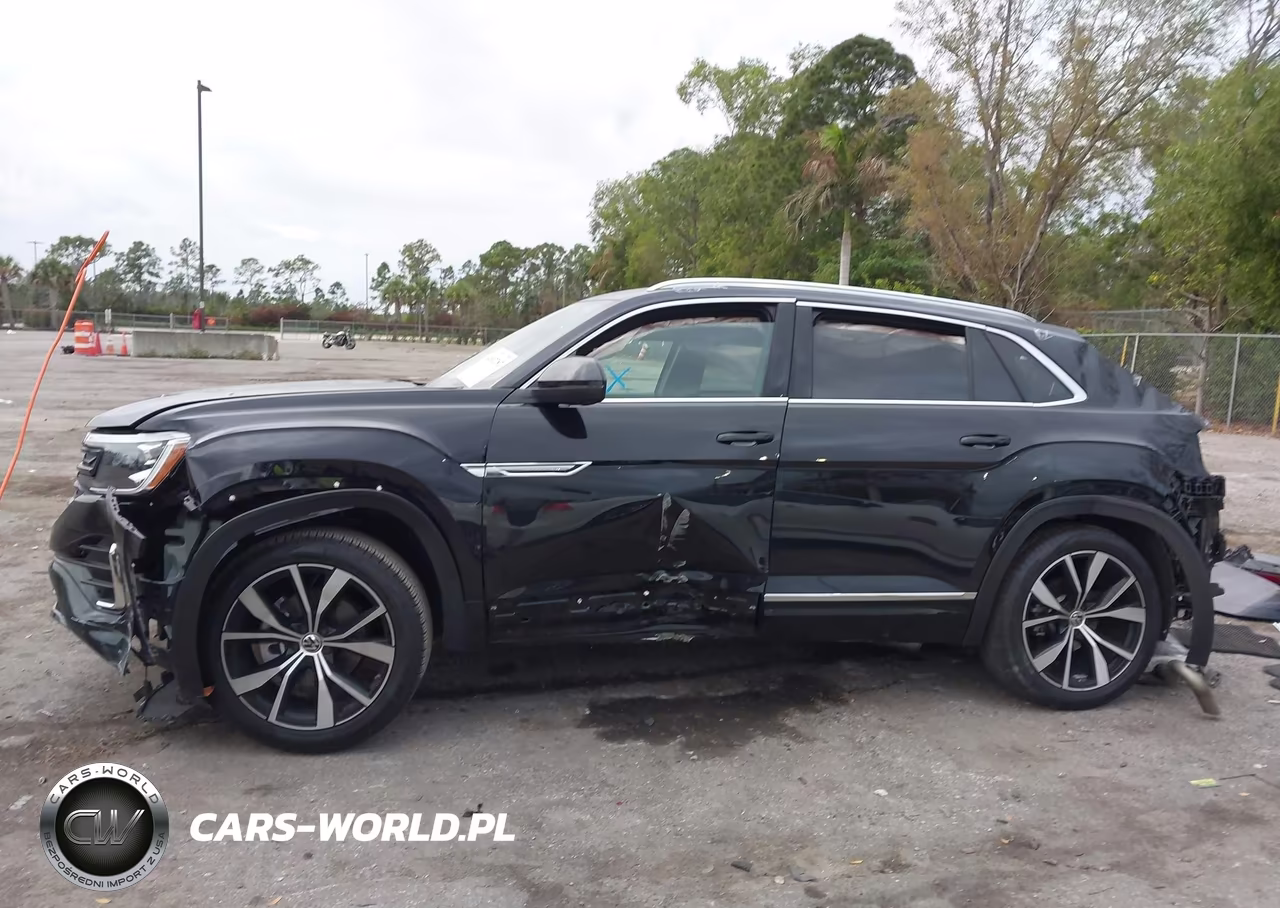2024 Volkswagen Atlas Cross Sport 2.0T Sel Premium R-Line VIN:1V2FE2CA5RC229506 - 15