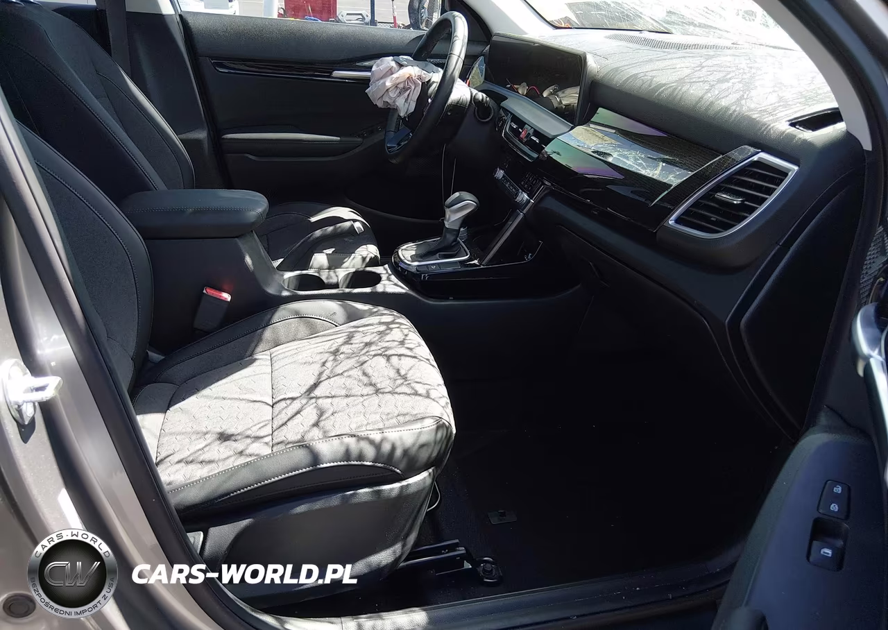 2026 Kia Seltos S VIN:KNDEU2AA0T7839042 - 5