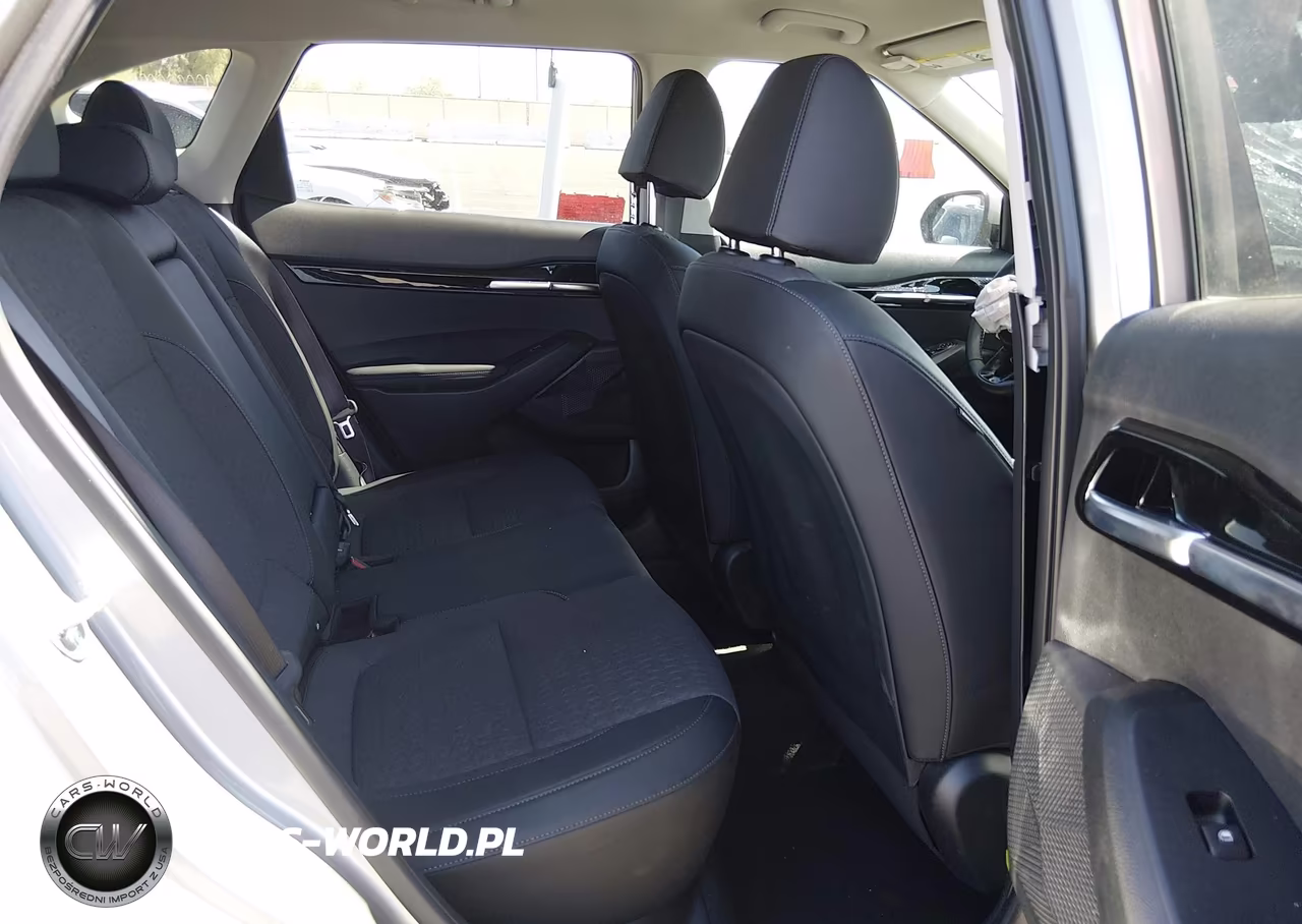 2026 Kia Seltos S VIN:KNDEU2AA0T7839042 - 8