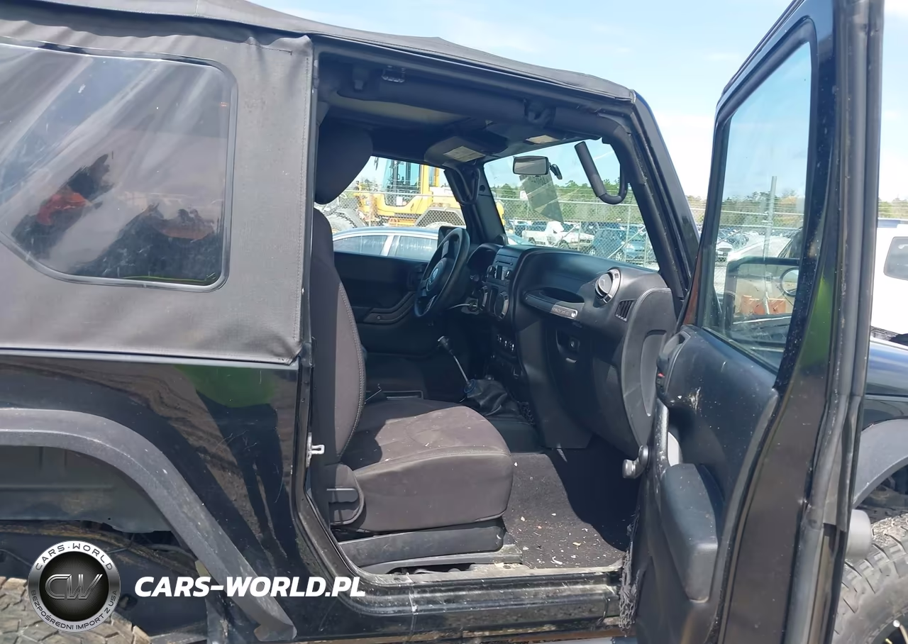 2013 Jeep Wrangler Sport VIN:1C4AJWAG2DL693156 - 5